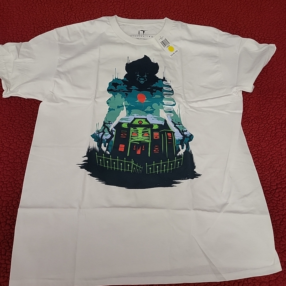 NWT IT Chapter 2 Graphic T- Shirt Large